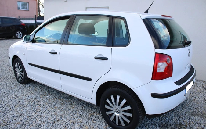 Volkswagen Polo cena 9900 przebieg: 160000, rok produkcji 2003 z Piaseczno małe 326